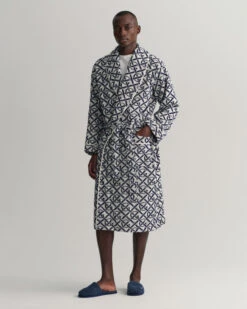 Monogram Robe -Cheap Gant Store time 1674635807 202301 856005803 433 look fv 1