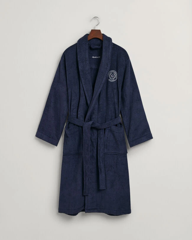 Crest Robe 3 Crest Robe