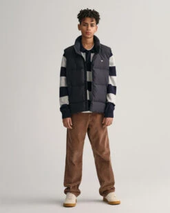 Teens Shield Puffer Vest -Cheap Gant Store time 1679999780 202302 970300 005 look fv 1