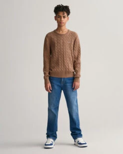 Teens Shield Cotton Cable Knit Crew Neck Sweater 10 Teens Shield Cotton Cable Knit Crew Neck Sweater -Cheap Gant Store time 1680000022 202302 984047 201 look fv 1
