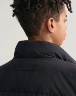 Teens Shield Puffer Vest -Cheap Gant Store time 1680000036 202302 970300 005 crmodel fv 2