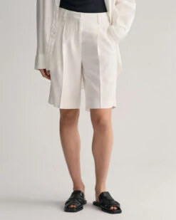 Relaxed Fit Pleated Shorts -Cheap Gant Store time 1680176408 202302 4020084 110 crmodel fv 2