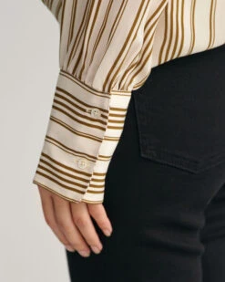 Relaxed Fit Striped Shirt -Cheap Gant Store time 1680177131 202302 4300224 302 crmodel fv 2