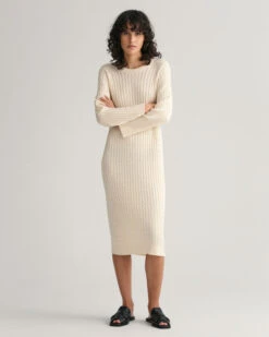 Cable Knit Crew Neck Dress -Cheap Gant Store time 1680177151 202302 4502065 130 look fv 1
