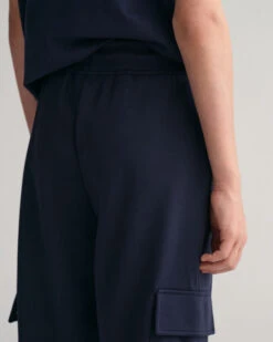 Teen Boys Contrast Shield Cargo Sweatpants -Cheap Gant Store time 1680179103 202302 911231 433 crmodel fv 2