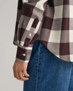 Teen Girls Relaxed Fit Checked Shirt -Cheap Gant Store time 1680179425 202302 631607 130 crmodel fv 3