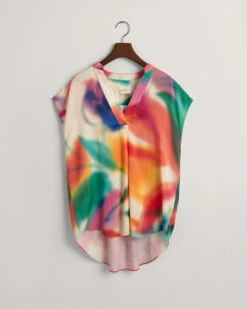 Floral Print Sleeveless Blouse