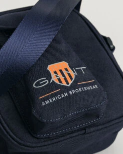 Teens Contrast Shield Bag -Cheap Gant Store time 1681390519 202302 997164 433 detail fv 3